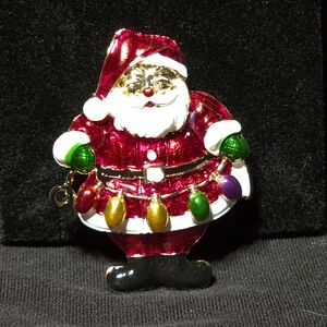 Festive Santa Claus Brooch/Pin in Gold Tone